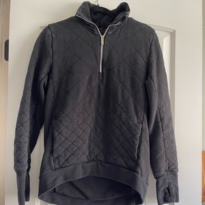 Lululemon quilted 1/4 zip sweatshirt